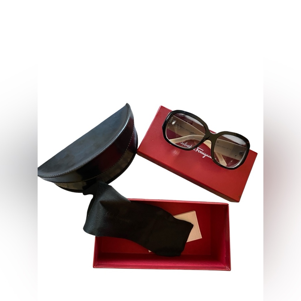 Salvatore Ferragamo Black Sunglasses with Gradient Lenses